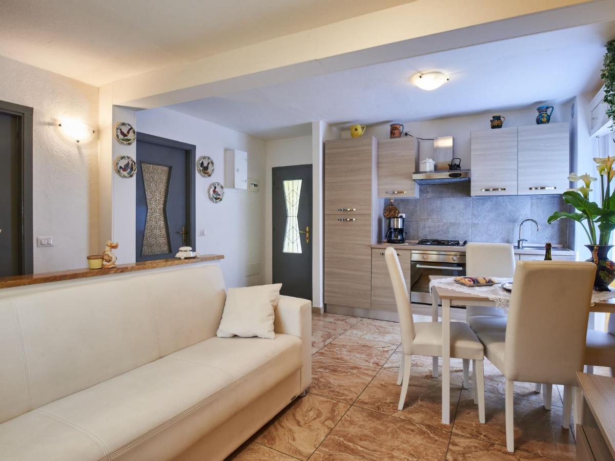 Apartment Casa Del Pergulin - Lmz325 By Interhome Verceia Extérieur photo