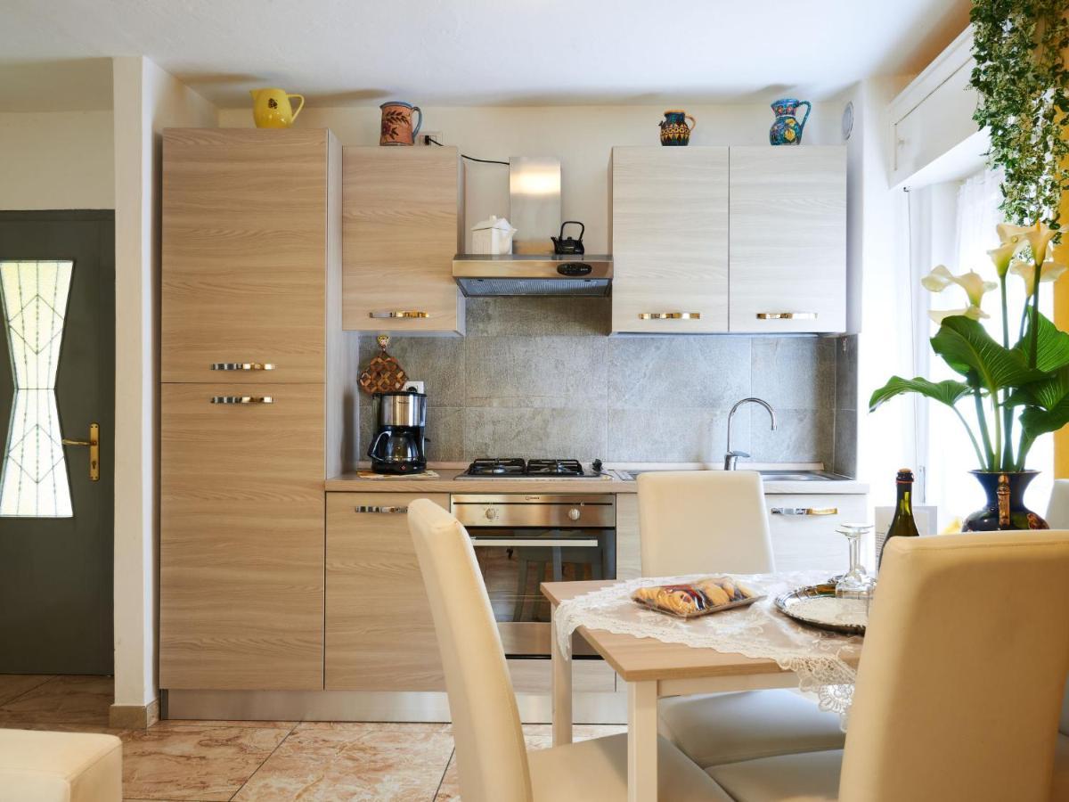 Apartment Casa Del Pergulin - Lmz325 By Interhome Verceia Extérieur photo